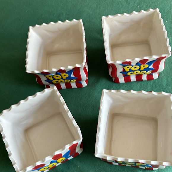 Set of 4 ceramic popcorn bowls - Picture 2 of 4
